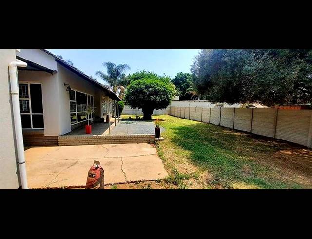 4 BEDROOM HOUSE FOR SALE IN DORANDIA